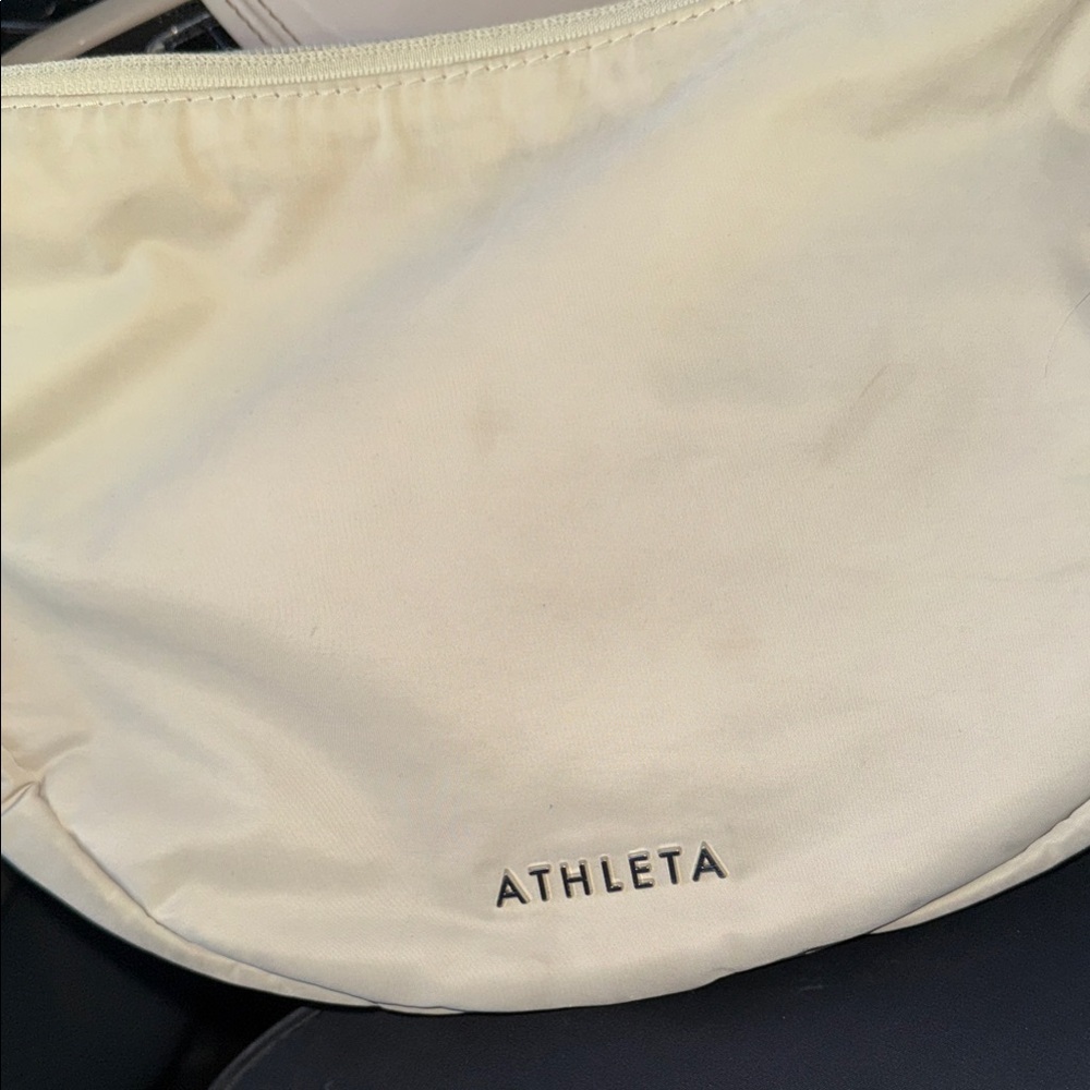 Athleta All About Crossbody - Picture 1 of 4